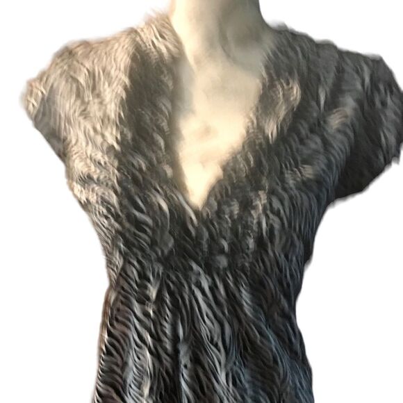 Heart & soul zebra print V-neck size small blouse - Picture 5 of 11